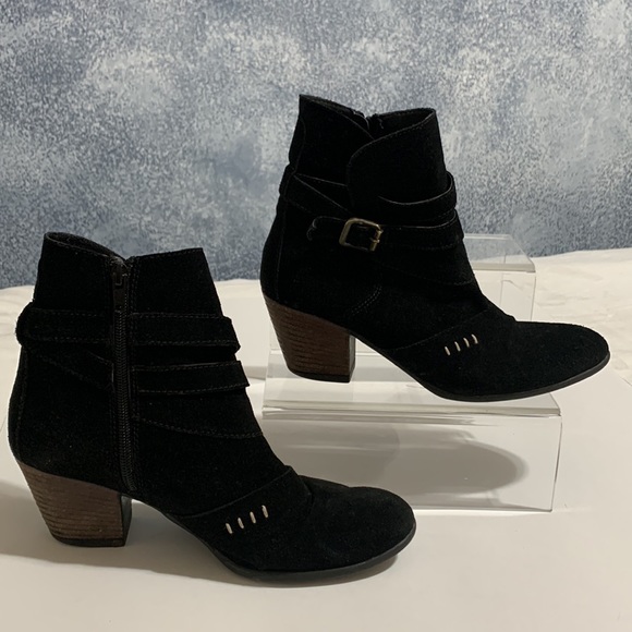 SUNDANCE black ankle boot suede buckle wrapped - Picture 5 of 16